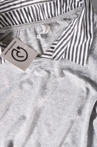 Damen Shirt Essentials, Größe L, Farbe Grau, Preis € 4,63