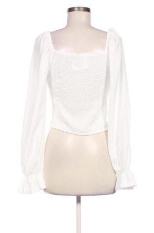 Γυναικεία μπλούζα Fb Sister, Μέγεθος L, Χρώμα Λευκό, Τιμή 10,00 €