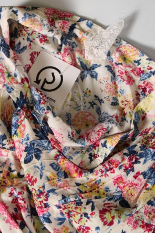Γυναικεία μπλούζα Fullah Sugah, Μέγεθος XL, Χρώμα Πολύχρωμο, Τιμή 10,54 €