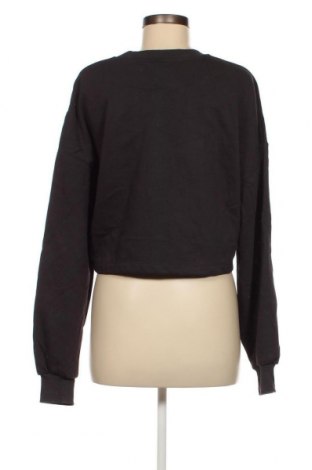 Дамска блуза Gina Tricot, Размер S, Цвят Сив, Цена 6,60 лв.