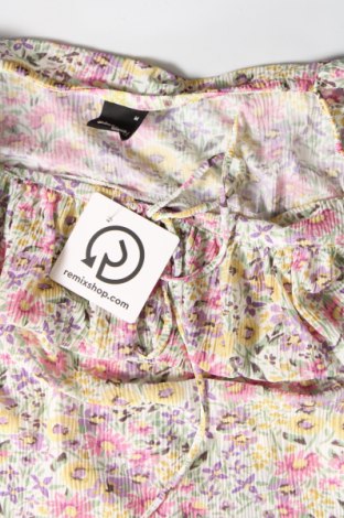 Дамска блуза Gina Tricot, Размер M, Цвят Многоцветен, Цена 15,02 лв.