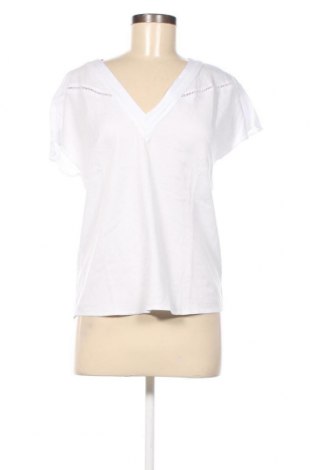 Дамска блуза Guess, Размер S, Цвят Бял, Цена 48,60 лв.
