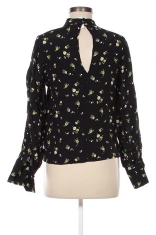 Дамска блуза H&M, Размер S, Цвят Многоцветен, Цена 6,08 лв.