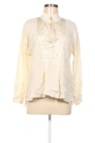 Дамска блуза High, Размер M, Цвят Екрю, Цена 98,40 лв.