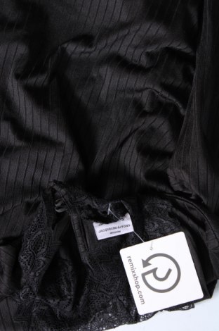 Γυναικεία μπλούζα Jacqueline De Yong, Μέγεθος M, Χρώμα Μαύρο, Τιμή 11,75 €