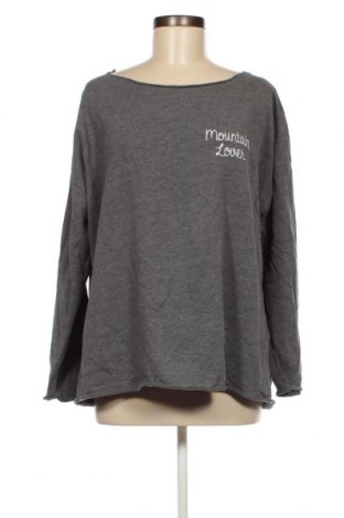 Damen Shirt Juvia, Größe XXL, Farbe Grau, Preis € 33,40