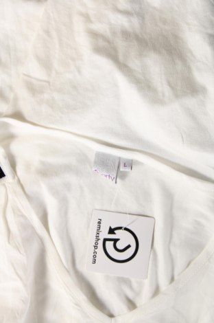 Дамска блуза Liberty, Размер L, Цвят Бял, Цена 6,80 лв.