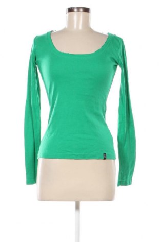 Дамска блуза Madonna, Размер XS, Цвят Зелен, Цена 19,00 лв.