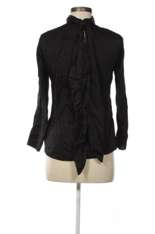 Дамска блуза Massimo Dutti, Размер S, Цвят Черен, Цена 43,07 лв.
