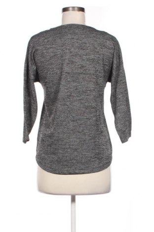Γυναικεία μπλούζα Max, Μέγεθος M, Χρώμα Πολύχρωμο, Τιμή 2,35 €