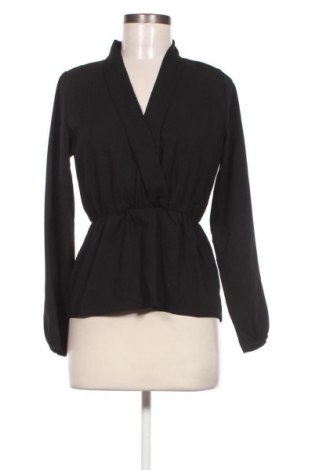 Дамска блуза ONLY, Размер XS, Цвят Черен, Цена 5,60 лв.