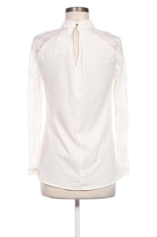 Дамска блуза Object, Размер S, Цвят Бял, Цена 34,00 лв.