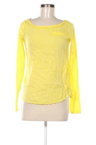 Дамска блуза Pieszak, Размер M, Цвят Жълт, Цена 11,25 лв.