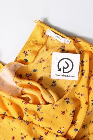 Γυναικεία μπλούζα Pigalle, Μέγεθος S, Χρώμα Κίτρινο, Τιμή 11,75 €