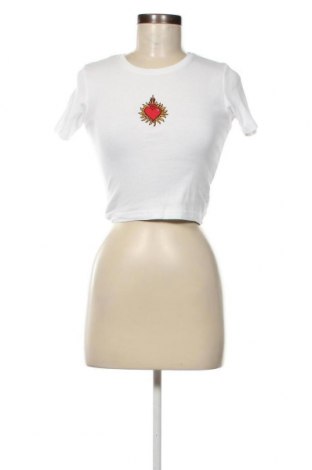 Γυναικεία μπλούζα Pull&Bear, Μέγεθος M, Χρώμα Λευκό, Τιμή 9,52 €