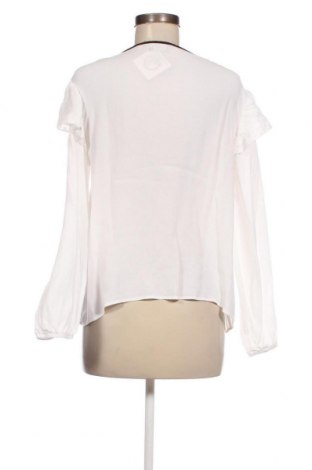 Damen Shirt Reserved, Größe M, Farbe Weiß, Preis € 4,00