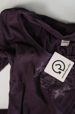 Damen Shirt S.Oliver, Größe XS, Farbe Lila, Preis 17,00 €