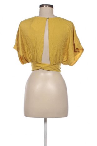 Дамска блуза Sassy Classy, Размер M, Цвят Жълт, Цена 29,42 лв.