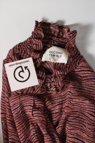 Дамска блуза Second Female, Размер XS, Цвят Многоцветен, Цена 11,04 лв.
