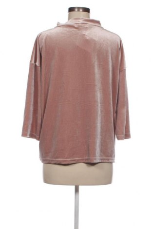 Дамска блуза Soaked In Luxury, Размер M, Цвят Розов, Цена 16,80 лв.