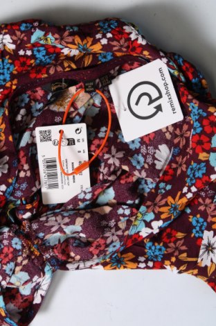 Damen Shirt Superdry, Größe M, Farbe Mehrfarbig, Preis 5,41 €