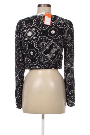 Γυναικεία μπλούζα Superdry, Μέγεθος M, Χρώμα Πολύχρωμο, Τιμή 6,49 €