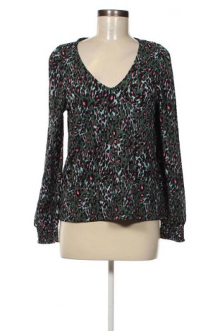 Γυναικεία μπλούζα VILA, Μέγεθος M, Χρώμα Πολύχρωμο, Τιμή 4,70 €