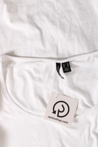 Damen Shirt Vero Moda, Größe M, Farbe Weiß, Preis 15,86 €