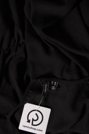Γυναικεία μπλούζα Vero Moda, Μέγεθος XS, Χρώμα Μαύρο, Τιμή 2,47 €
