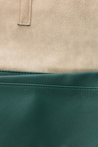 Damentasche, Farbe Mehrfarbig, Preis 10,58 €