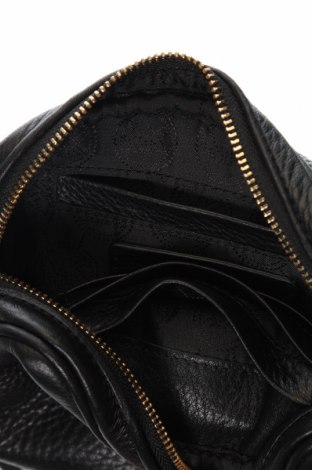 Дамска чанта Michael Kors, Цвят Черен, Цена 168,13 лв.