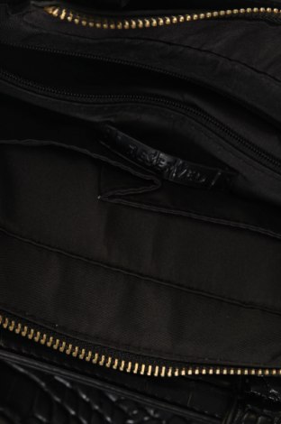 Дамска чанта Reserved, Цвят Черен, Цена 19,04 лв.