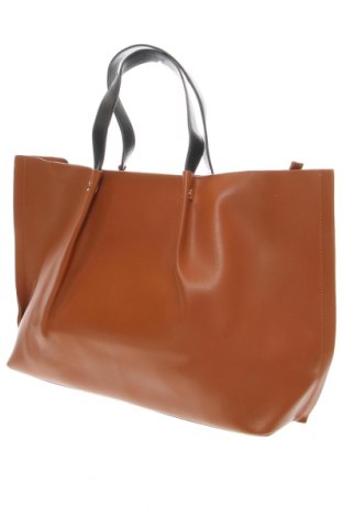 Дамска чанта Reserved, Цвят Кафяв, Цена 19,04 лв.