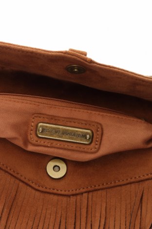 Дамска чанта Steve Madden, Цвят Кафяв, Цена 48,88 лв.