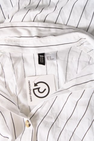 Γυναικείο πουκάμισο H&M Divided, Μέγεθος M, Χρώμα Λευκό, Τιμή 15,38 €