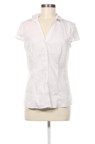 Дамска риза Orsay, Размер M, Цвят Бял, Цена 25,42 лв.
