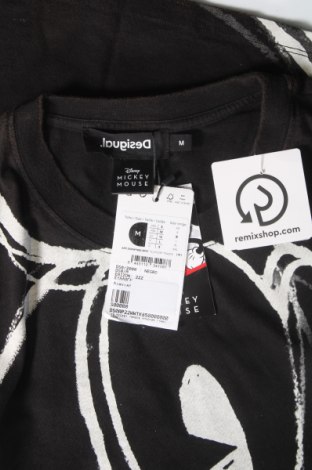 Γυναικείο t-shirt Desigual, Μέγεθος M, Χρώμα Πολύχρωμο, Τιμή 31,96 €