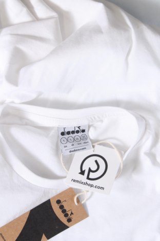 Damen T-Shirt Diadora, Größe S, Farbe Weiß, Preis 31,96 €