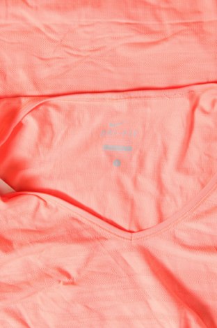 Дамска тениска Nike, Размер L, Цвят Оранжев, Цена 27,02 лв.