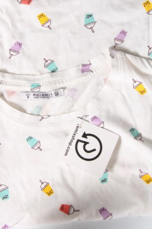 Γυναικείο t-shirt Pull&Bear, Μέγεθος S, Χρώμα Λευκό, Τιμή 11,00 €