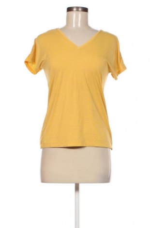 Γυναικείο t-shirt Reebok, Μέγεθος S, Χρώμα Κίτρινο, Τιμή 15,74 €
