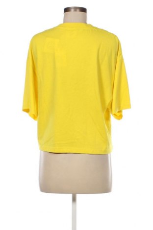 Дамска тениска Superdry, Размер M, Цвят Жълт, Цена 40,00 лв.