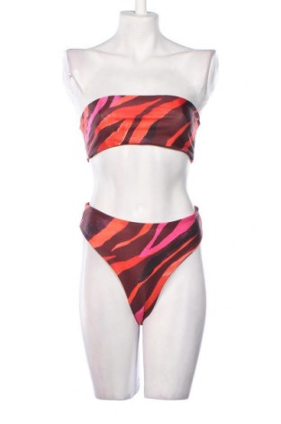 Damen-Badeanzug Boohoo, Größe M, Farbe Mehrfarbig, Preis € 11,13