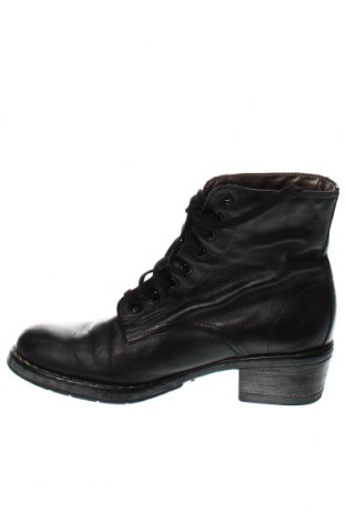 Dámské boty  Callaghan, Velikost 38, Barva Černá, Cena  740,00 Kč