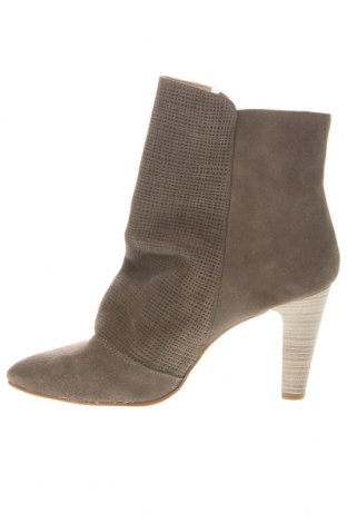 Damen Stiefeletten Patrizia Dini, Größe 39, Farbe Beige, Preis 22,80 €