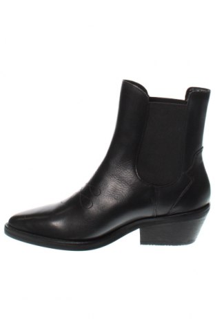Dámské boty  Superdry, Velikost 36, Barva Černá, Cena  1 536,00 Kč