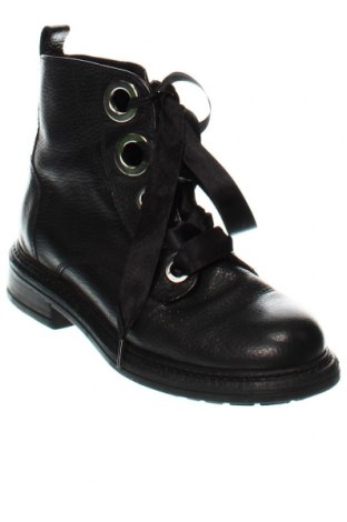 Dámské boty  Tango, Velikost 36, Barva Černá, Cena  1 110,00 Kč