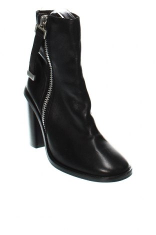Dámské boty  Topshop, Velikost 39, Barva Černá, Cena  718,00 Kč