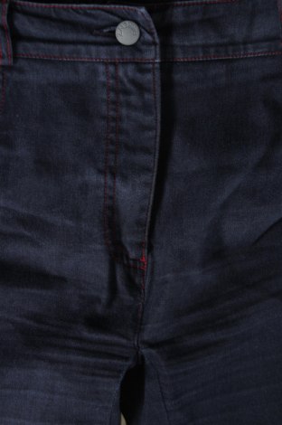Dámské džíny , Velikost S, Barva Modrá, Cena  404,00 Kč