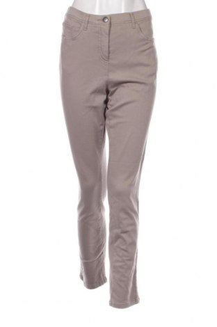 Dámske džínsy , Veľkosť XL, Farba Hnedá, Cena  5,43 €